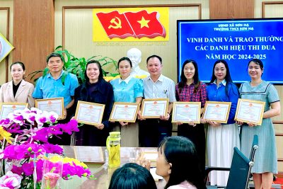 VINH DANH VÀ TRAO THƯỞNG CÁC DANH HIỆU THI ĐUA NĂM HỌC 2024 – 2025